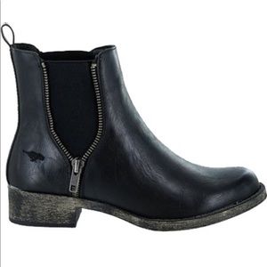 Women’s Rocket Dog Black Ankle Boot